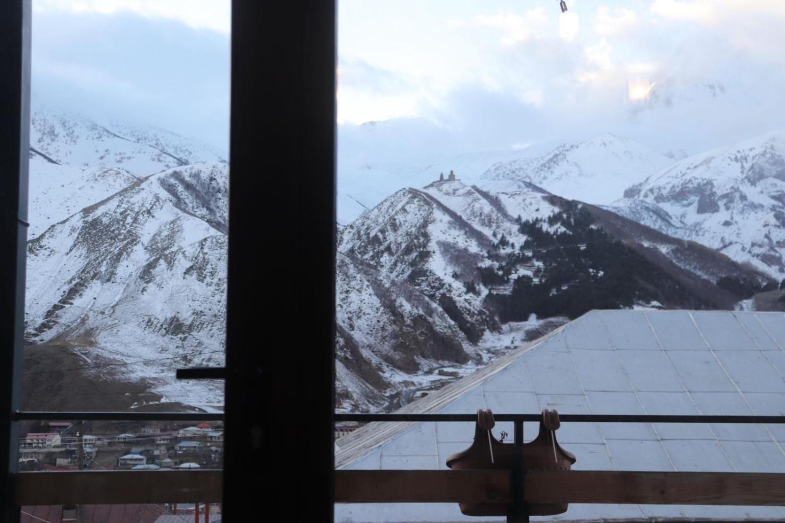 Guesthouse Relax In Kazbegi Zewnętrze zdjęcie