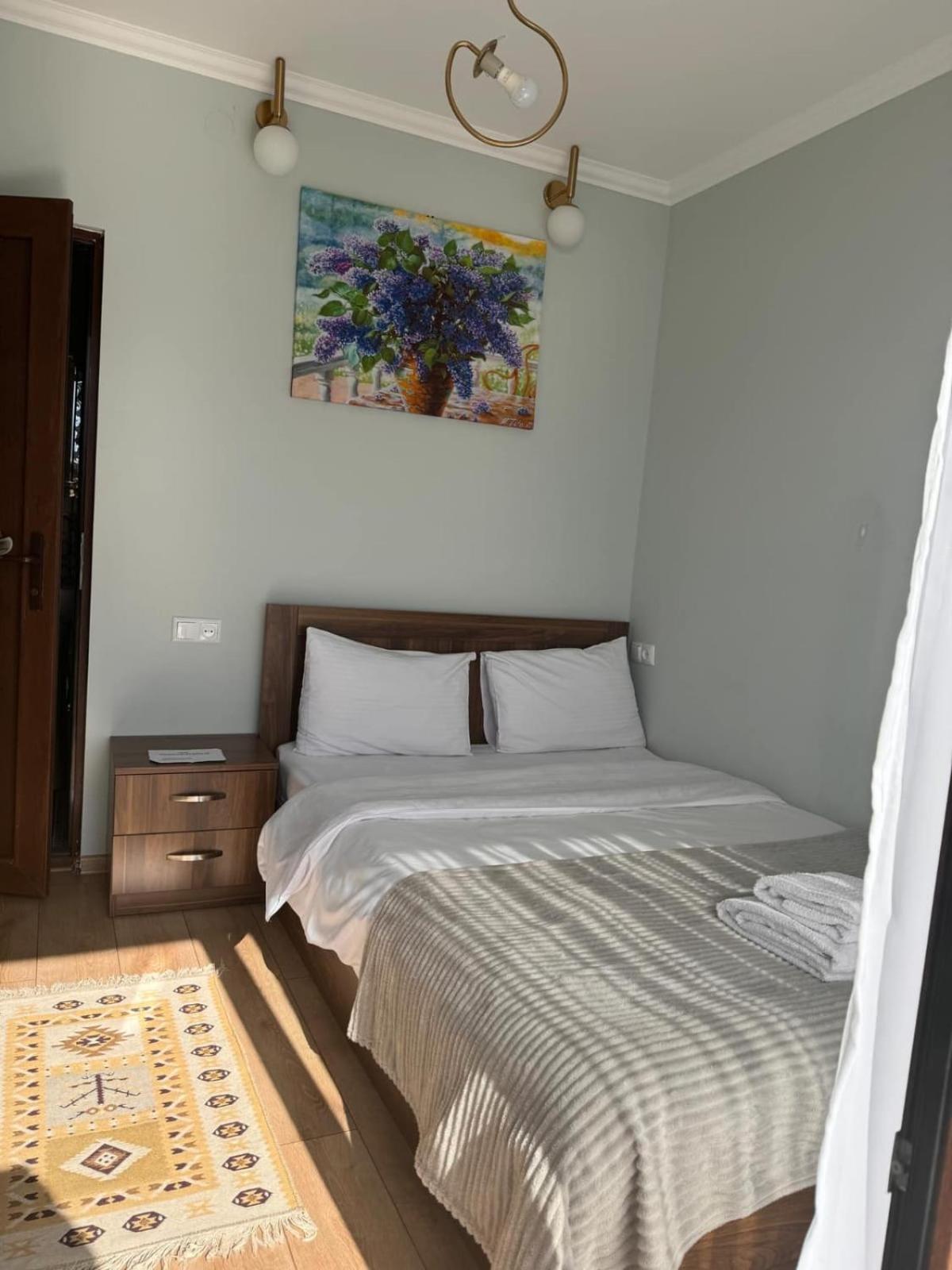 Guesthouse Relax In Kazbegi Zewnętrze zdjęcie